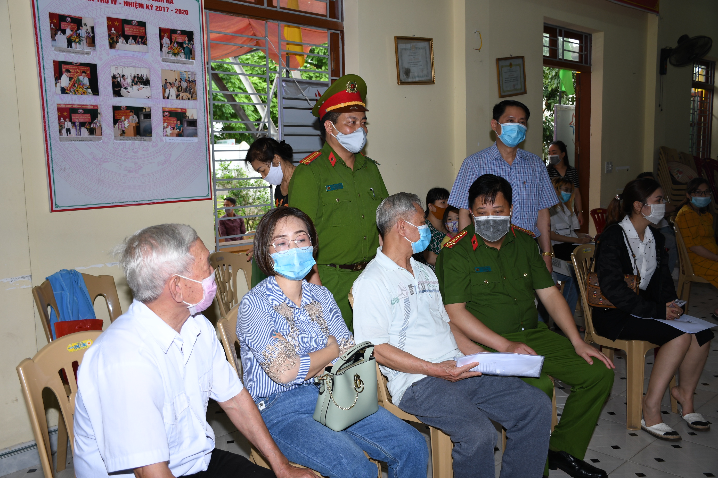 Lắng nghe tiếp thu ý kiến đóng góp của người dân